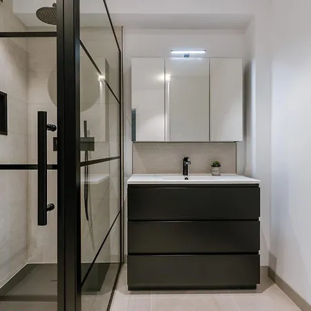 Huswell - Cozy In Oostende, Pets Are Welcome Apartment